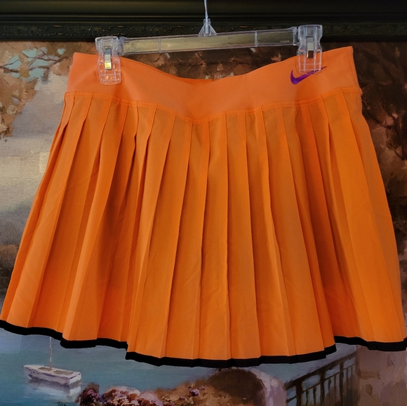 Nike Dresses & Skirts - Nike women's Victory Tennis Skirt - orange  pleated skort sz L